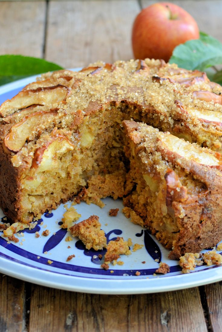 Fresh Apple Cake